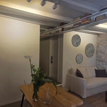 White Apartamento